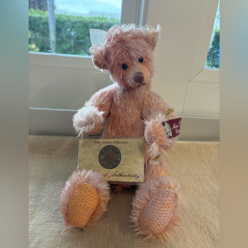 Russ Mohair collection Bearington, Vintage Edition, pink orange sorbet